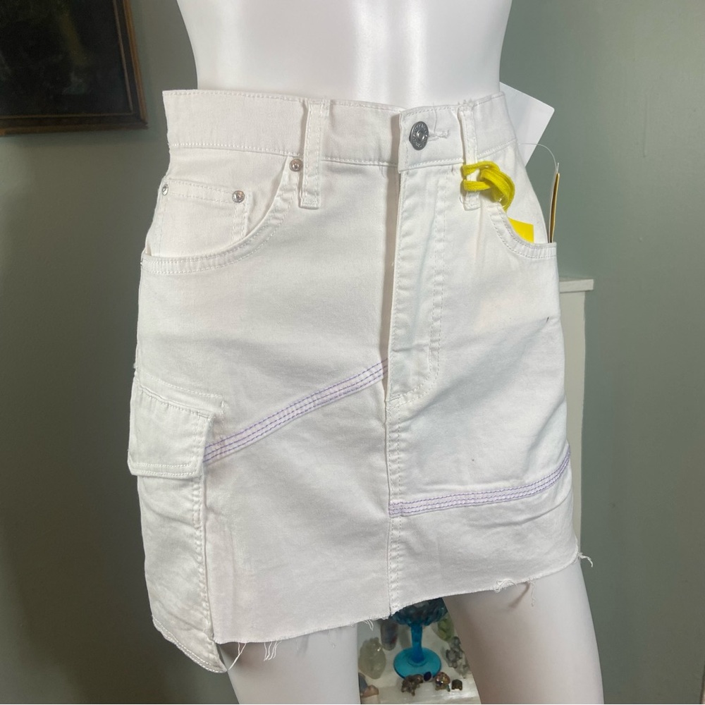 NWT New Circus by Sam Edelman White Cargo Mini Skirt Stretch Denim size 24